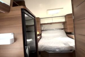 Autocaravanas con Cama Isla de Ocasión: ¡Encuentra el Modelo Ideal para Ti!